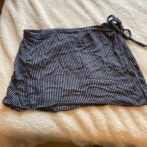 Blue stripped wrap skirt